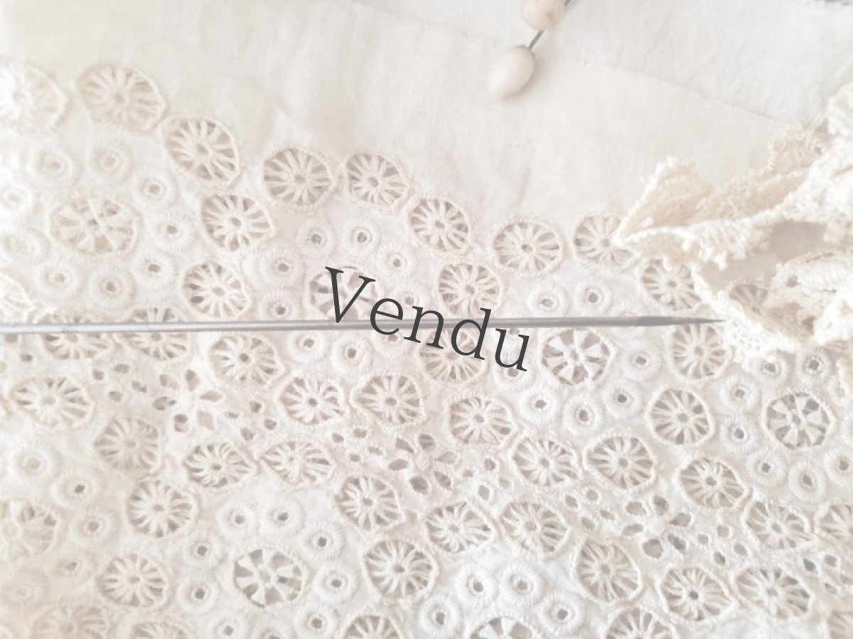 画像5: フランス 1900年前後 赤いガラスがはめ込まれたメタル装飾ハットピン 19.8cm (5)