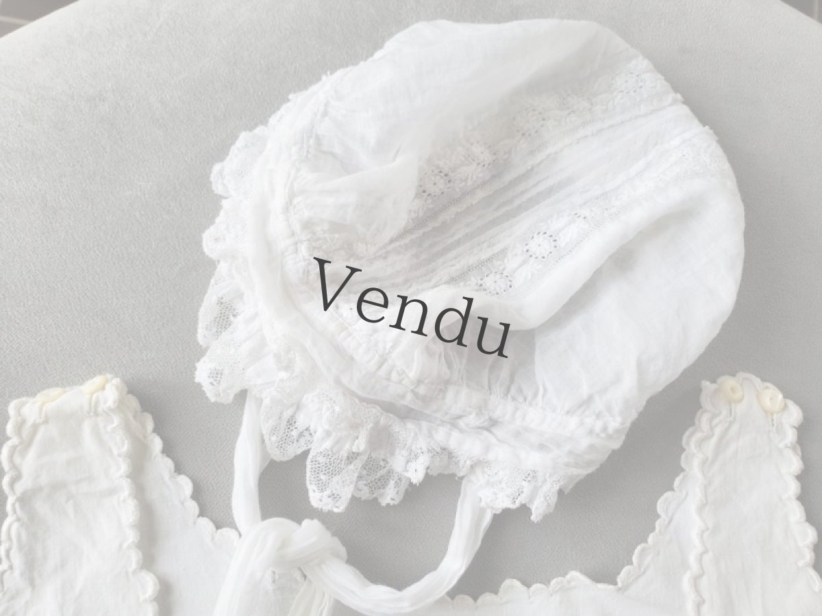 画像9: フランスアンティーク　やわらかローン地 白糸刺繍ボネ (9)