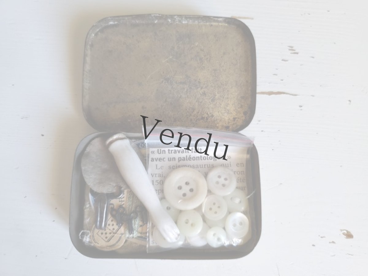 画像3: フランスアンティーク　Tin缶入り メルスリーセット (3)