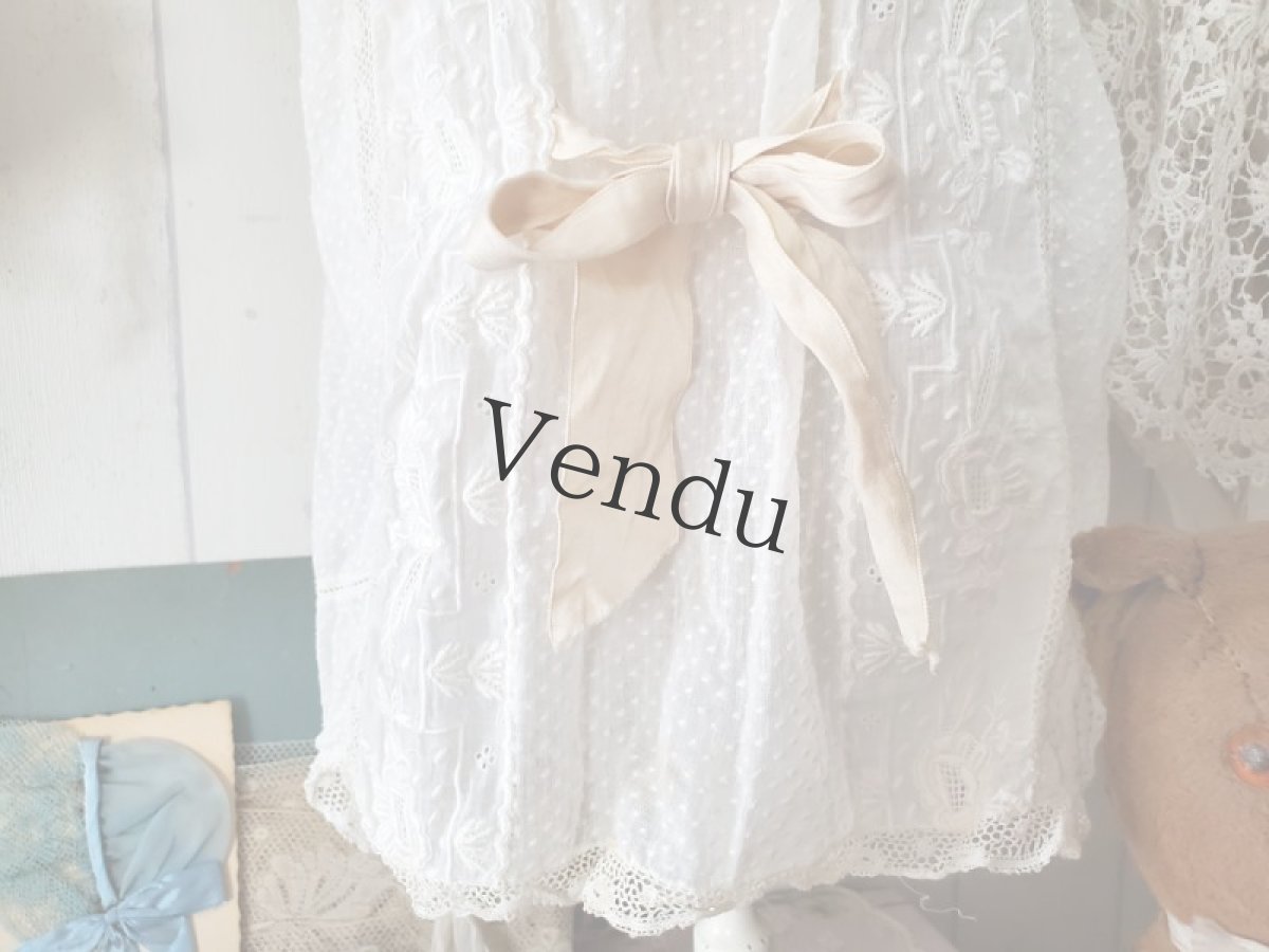 画像6: フランスアンティーク　白糸刺繍ベビードレス (6)