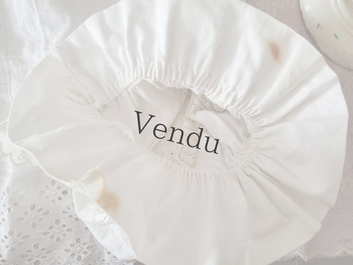 画像13: フランスアンティーク　刺繍スカラップ端切れ 2種類セット (13)