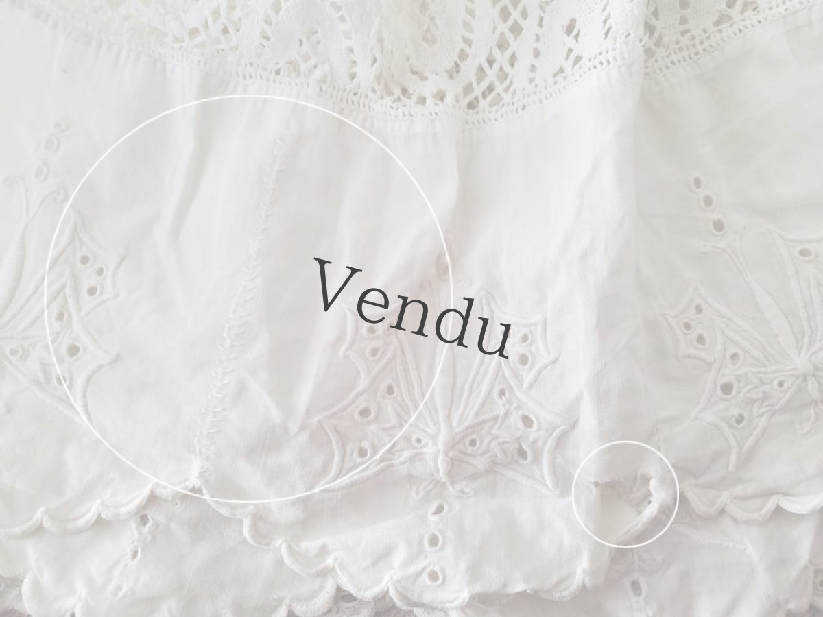 画像11: フランスアンティーク　刺繍スカラップ端切れ 2種類セット (11)