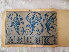 画像2: フランスアンティーク　MAISON SAJOU 刺繍アルファベット図案 Album No.604 (2)