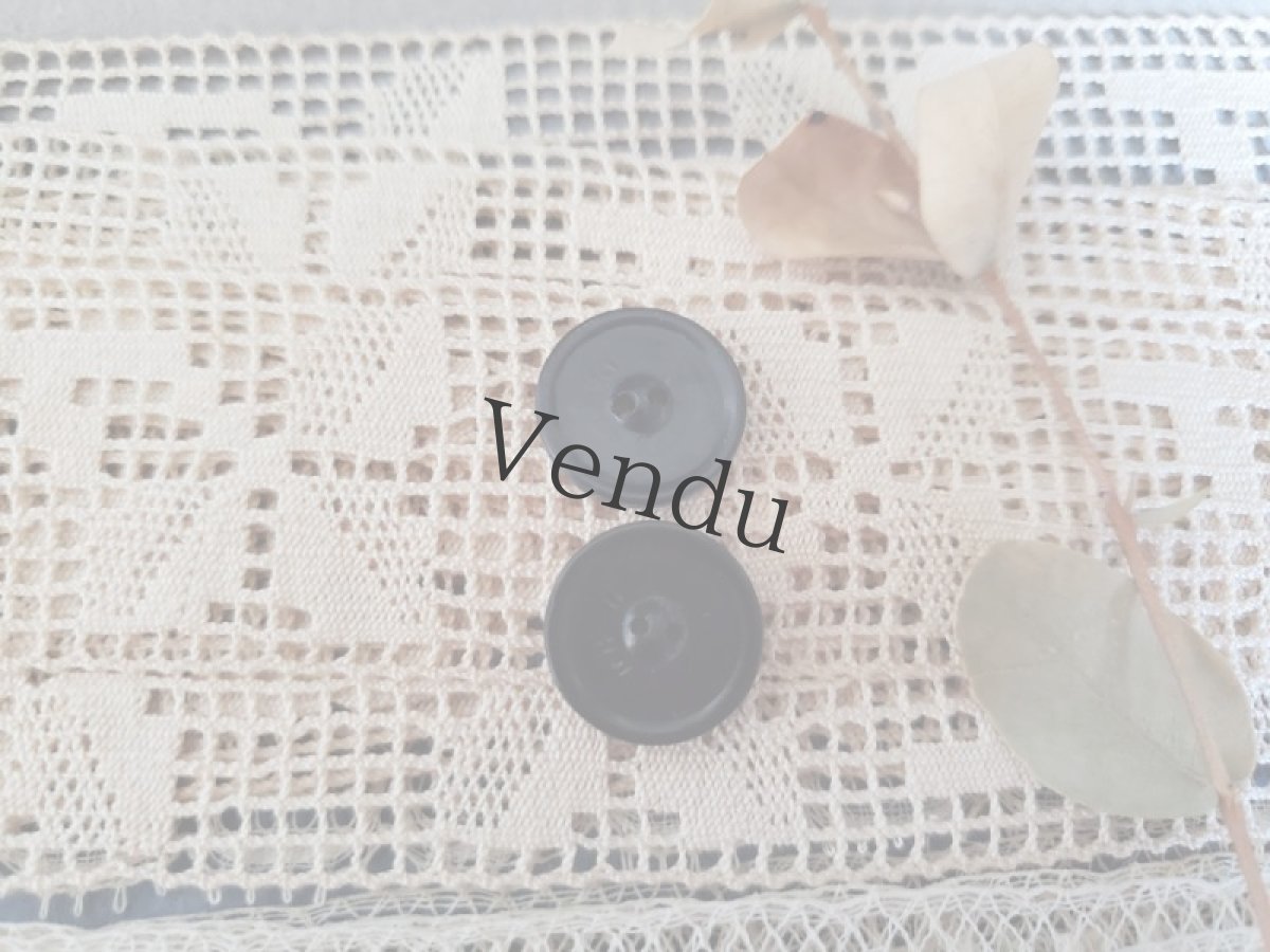 画像5: フランスヴィンテージ　フォークロア調ペイントボタン ２こセット 15mm (5)