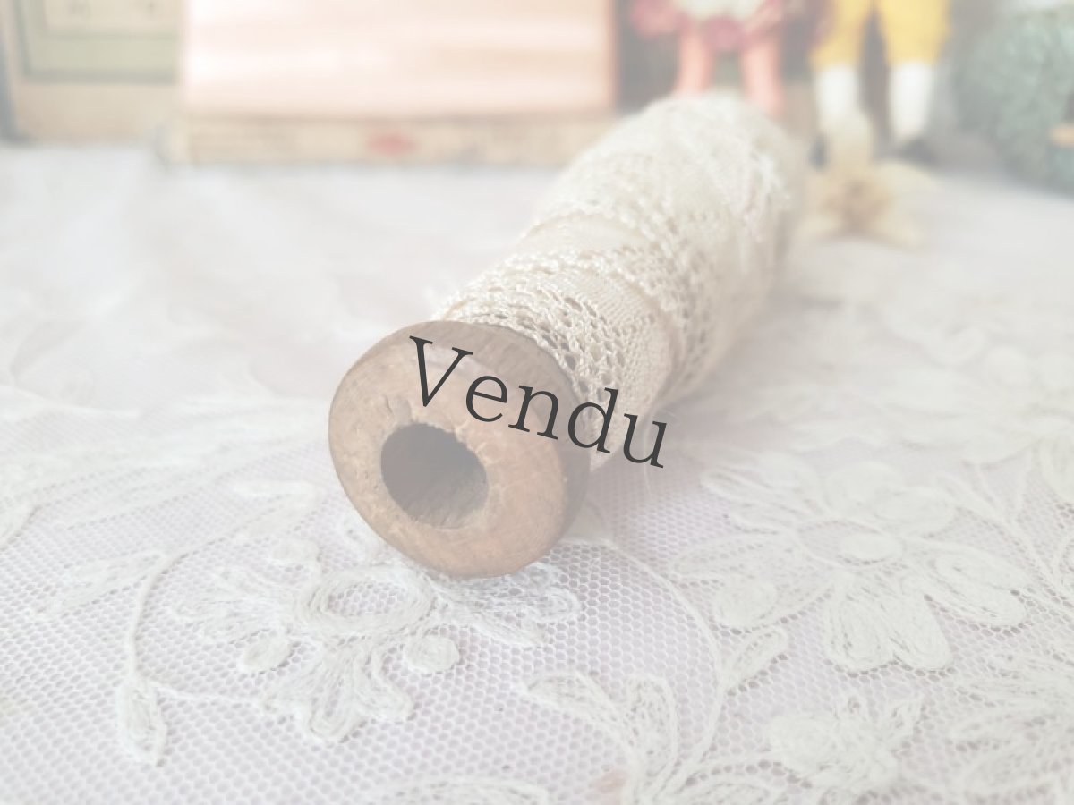 画像6: フランスヴィンテージ　エクリュ×ピンク スカラップレース293cm 木製糸巻き付き (6)