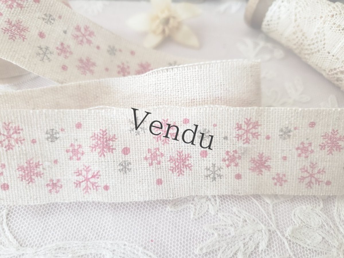 画像3: フランスヴィンテージ　リボンとポンポンの小さなセット (3)