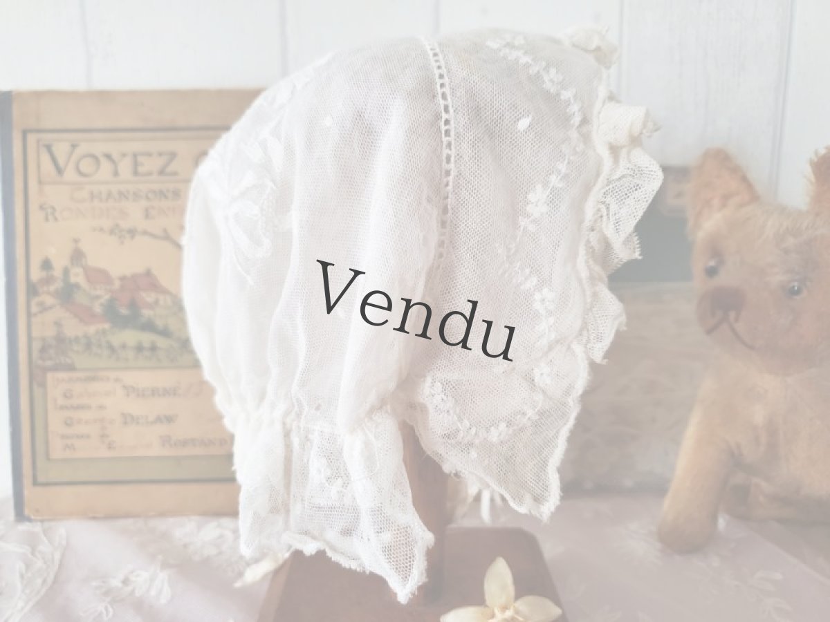 画像3: フランスアンティーク　チュールレースの刺繍ボネ 子供サイズ (3)