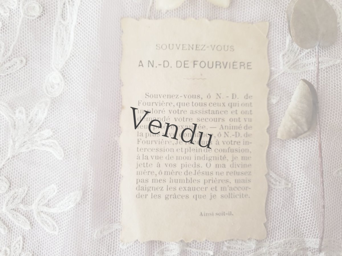 画像6: フランスヴィンテージ　マリア様とジーザス、すみれのホーリーカード　メダイヨン付 (6)