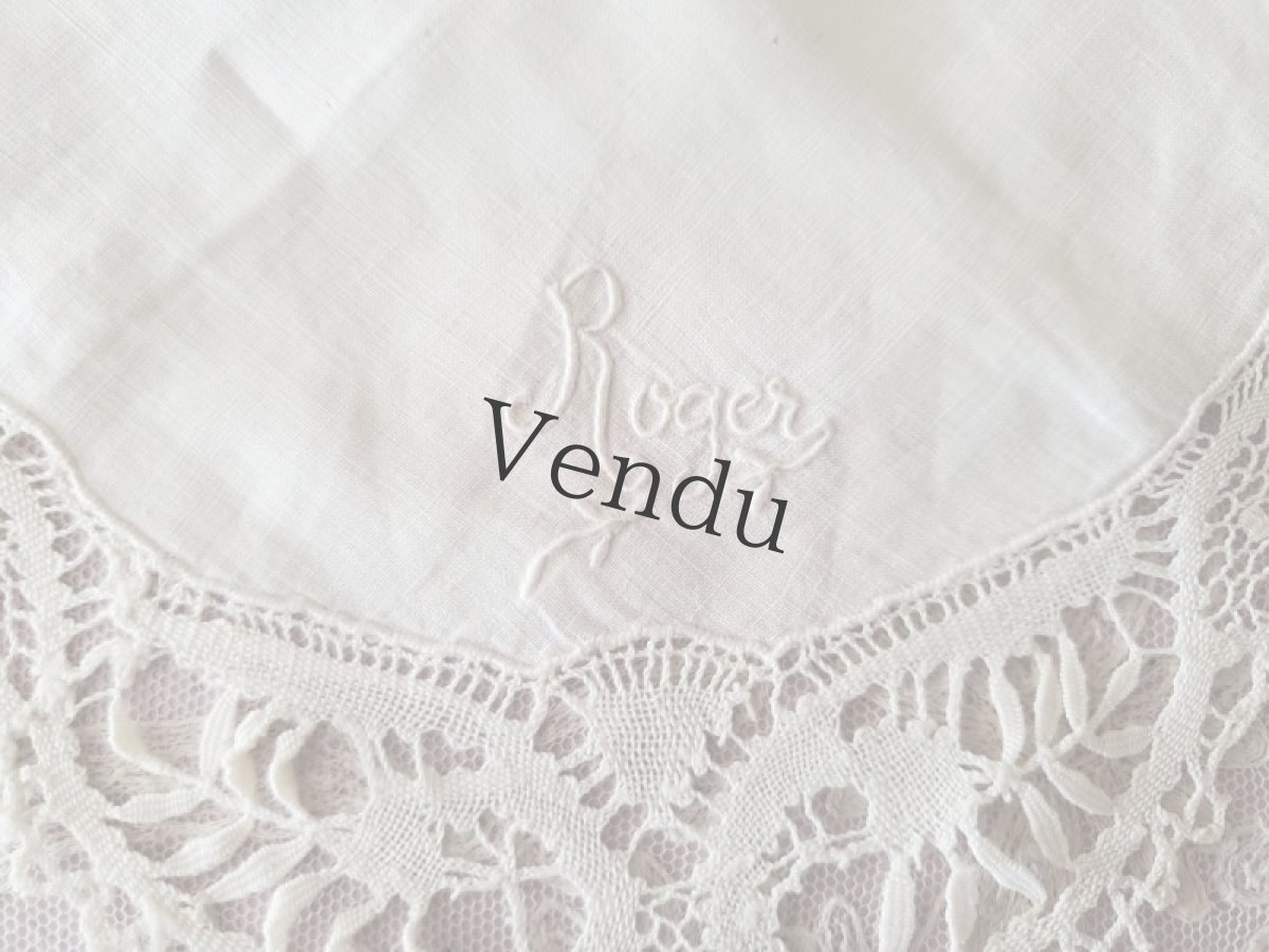 画像3: フランスヴィンテージ　ボビンレース　ハンカチ　名前刺繍入り (3)