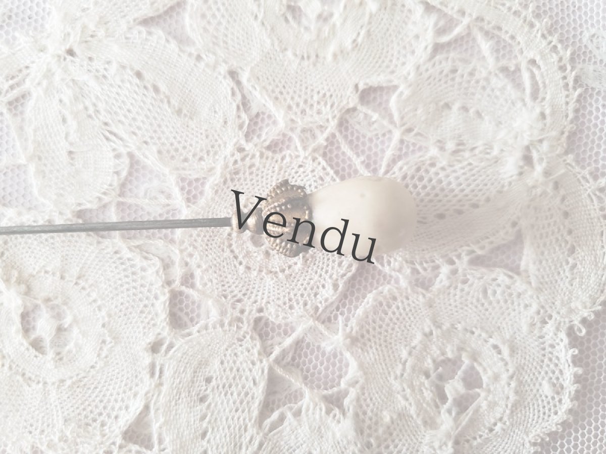 画像2: フランスアンティーク こぶりな卵型のハットピン 20cm (2)