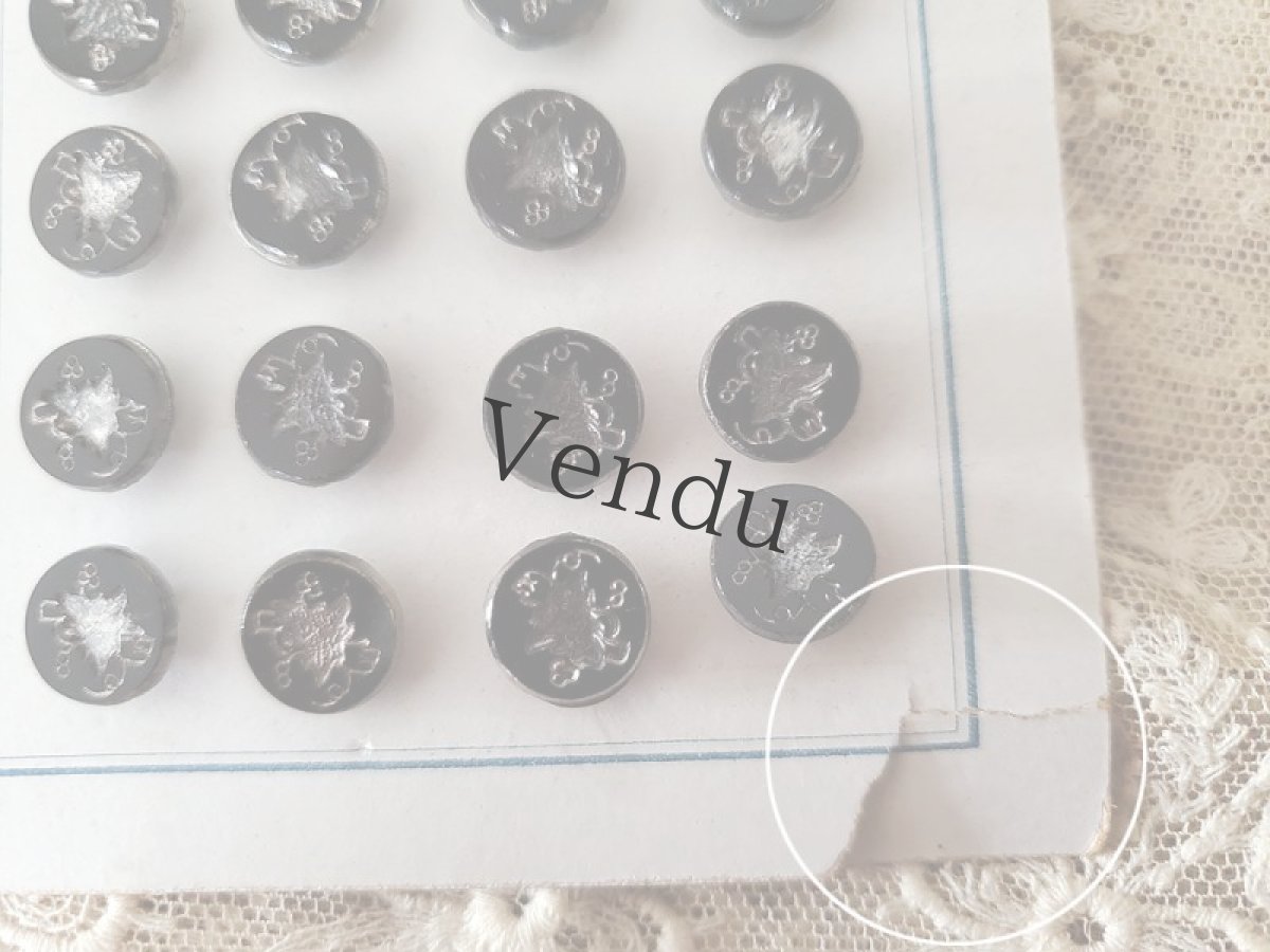 画像6: フランス 19世紀末 葡萄銀彩フレンチジェット ボタンシート11mm (6)