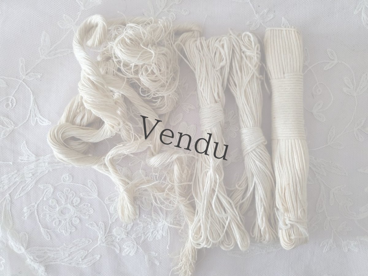 画像9: フランスアンティーク　パスマントリ―／タッセルどっさり＋リネン糸束セット (9)