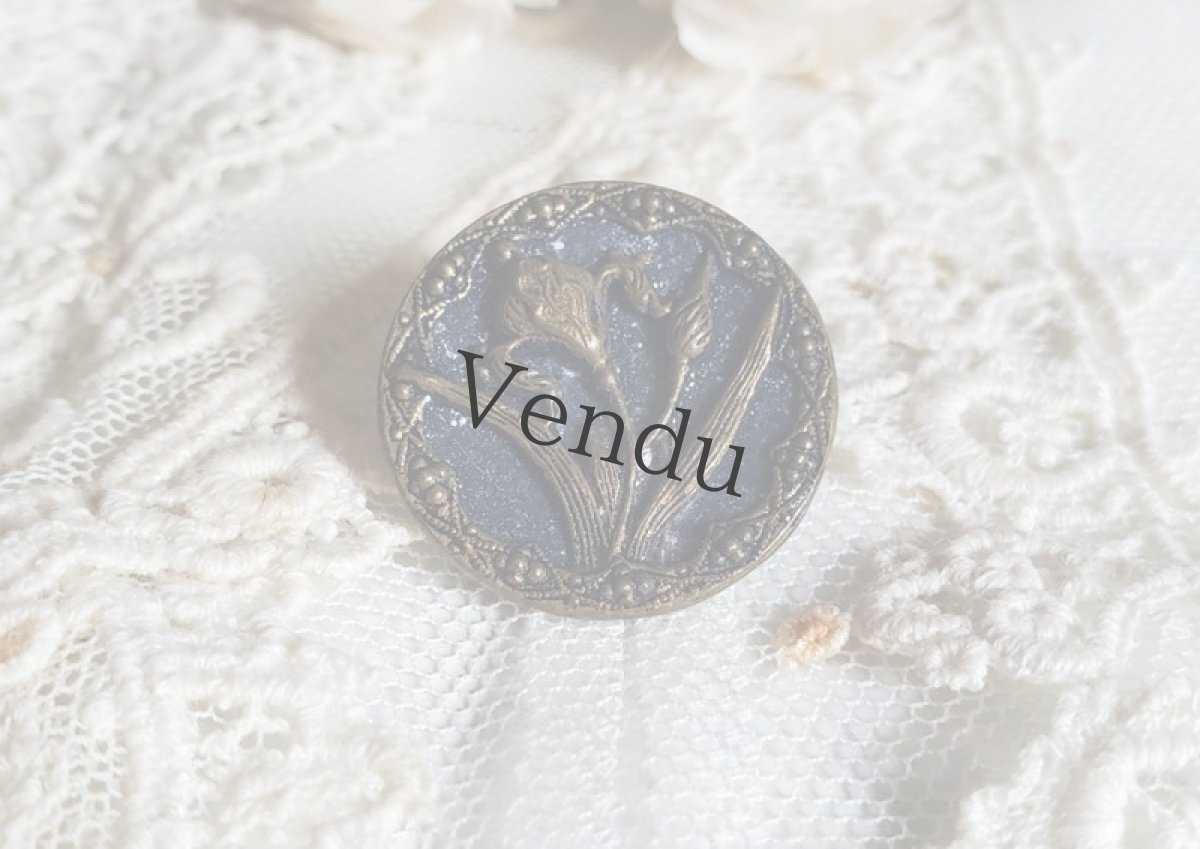 画像2: フランス 19世紀末 メタルボタン イリス  22mm (2)