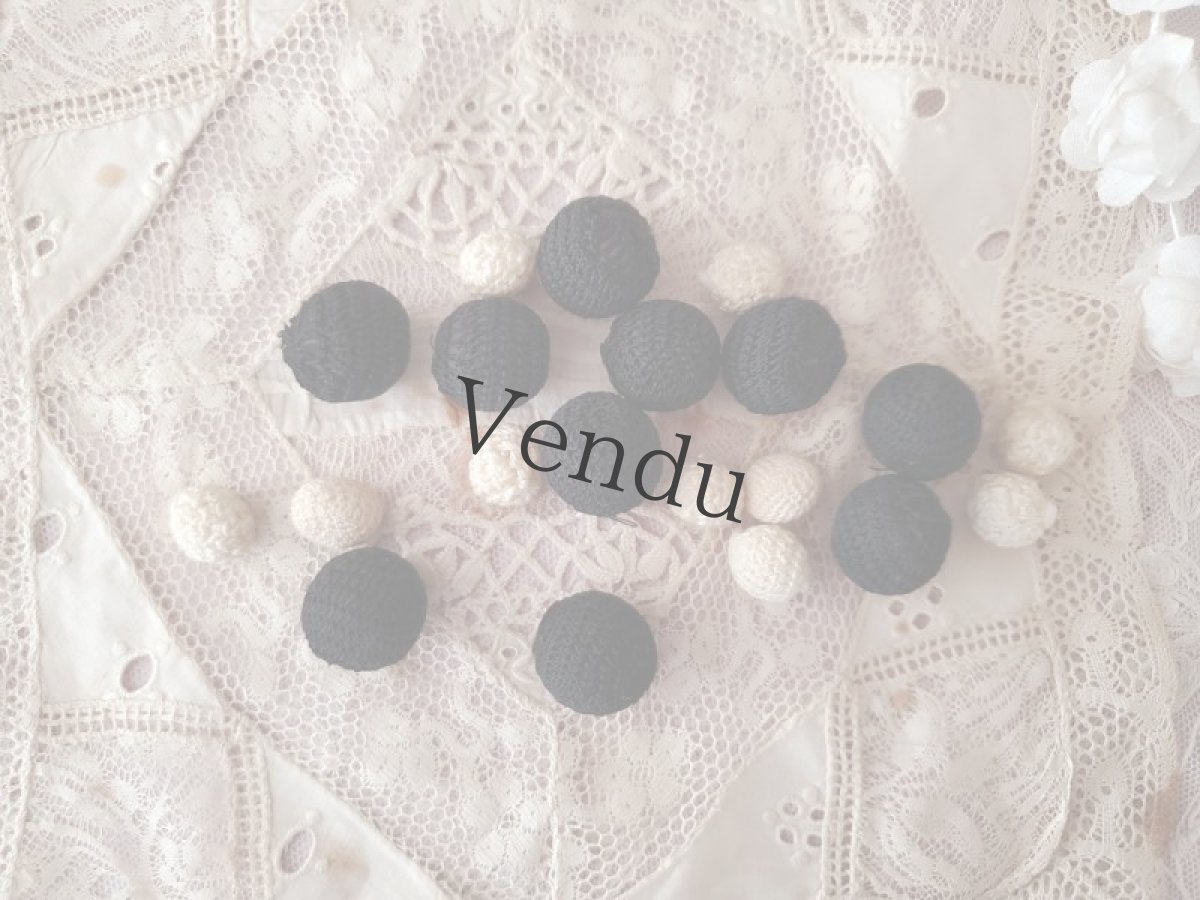 画像2: フランスアンティーク　Pompon白と黒セット  (2)