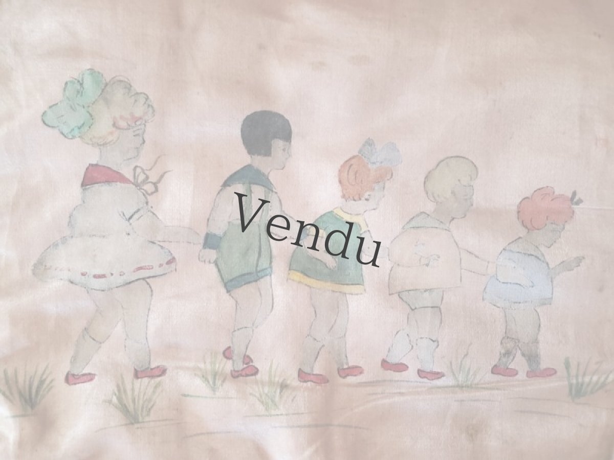 画像2: フランスアンティーク　シルクハンキーケース　ハンドペイント (2)