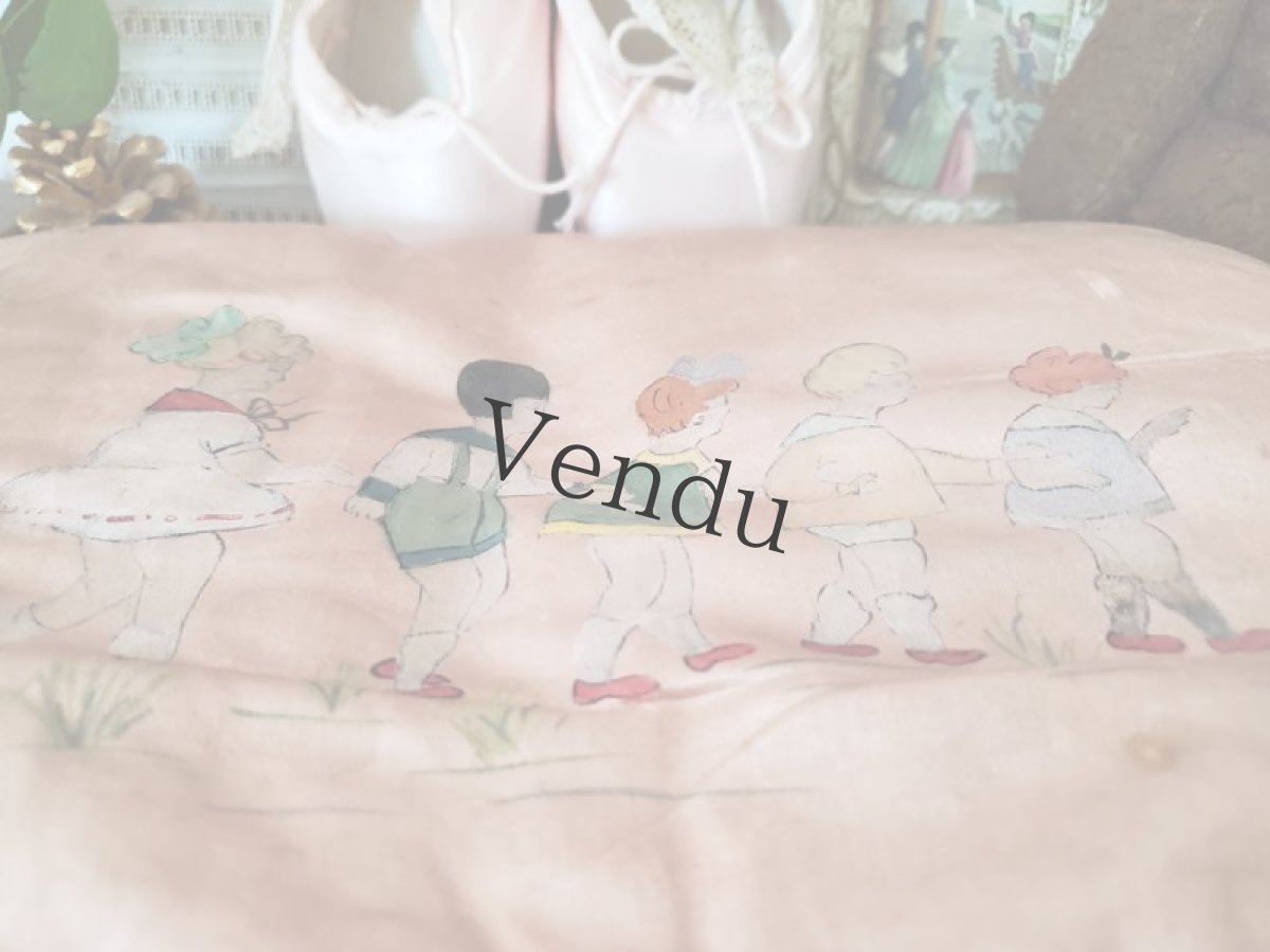 画像4: フランスアンティーク　シルクハンキーケース　ハンドペイント (4)