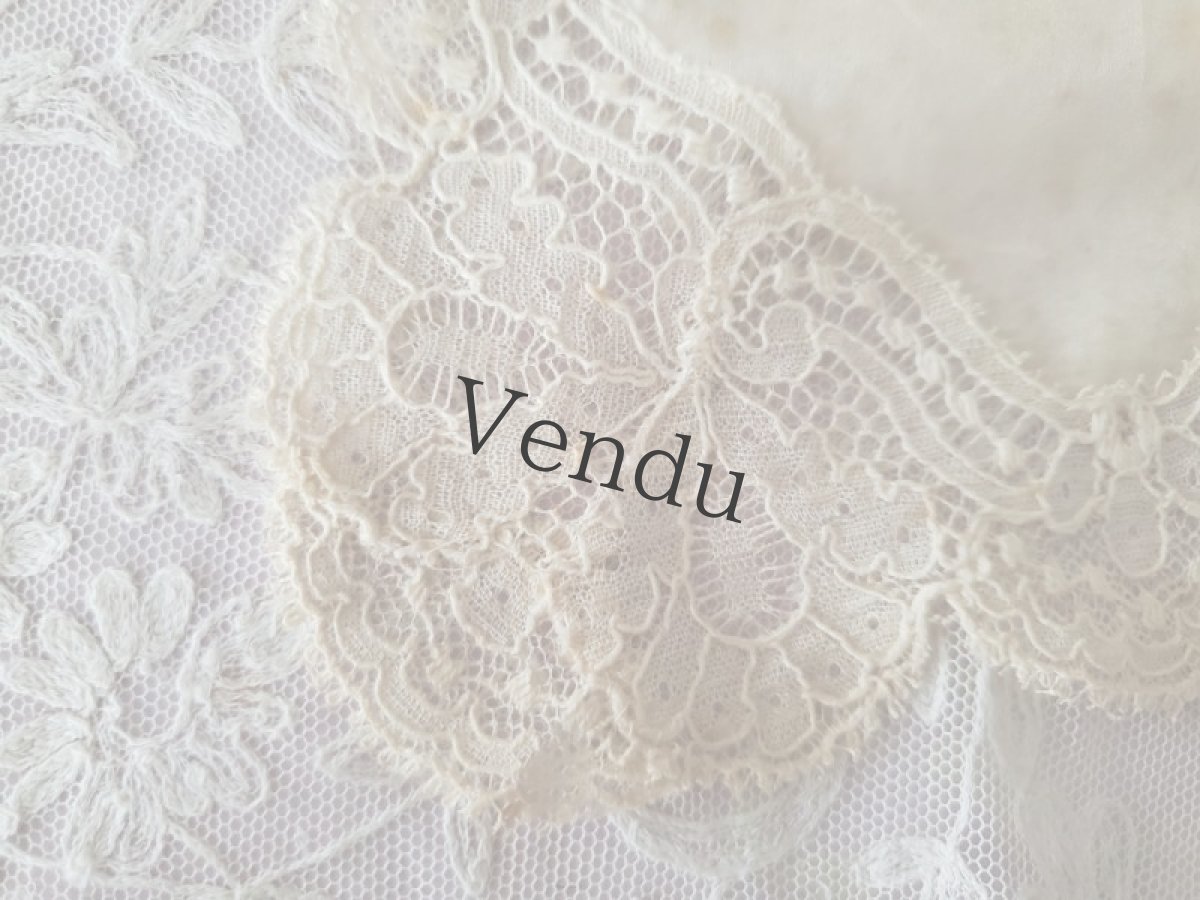 画像4: フランスアンティーク　シルクとレースのハンカチ（ダメージ） (4)