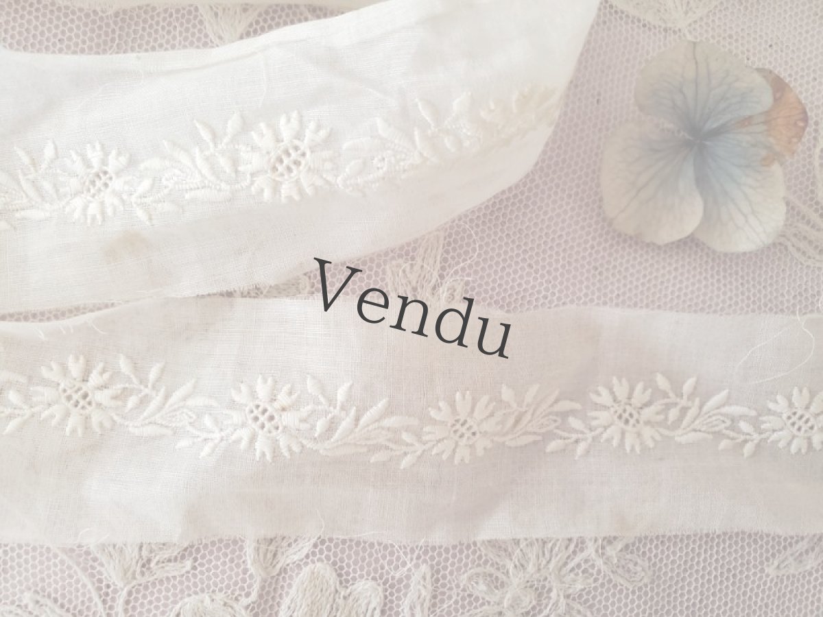 画像2: フランスアンティーク　白糸刺繍リボン／テープ 156cm (2)