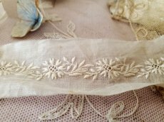 画像3: フランスアンティーク　白糸刺繍リボン／テープ 156cm (3)