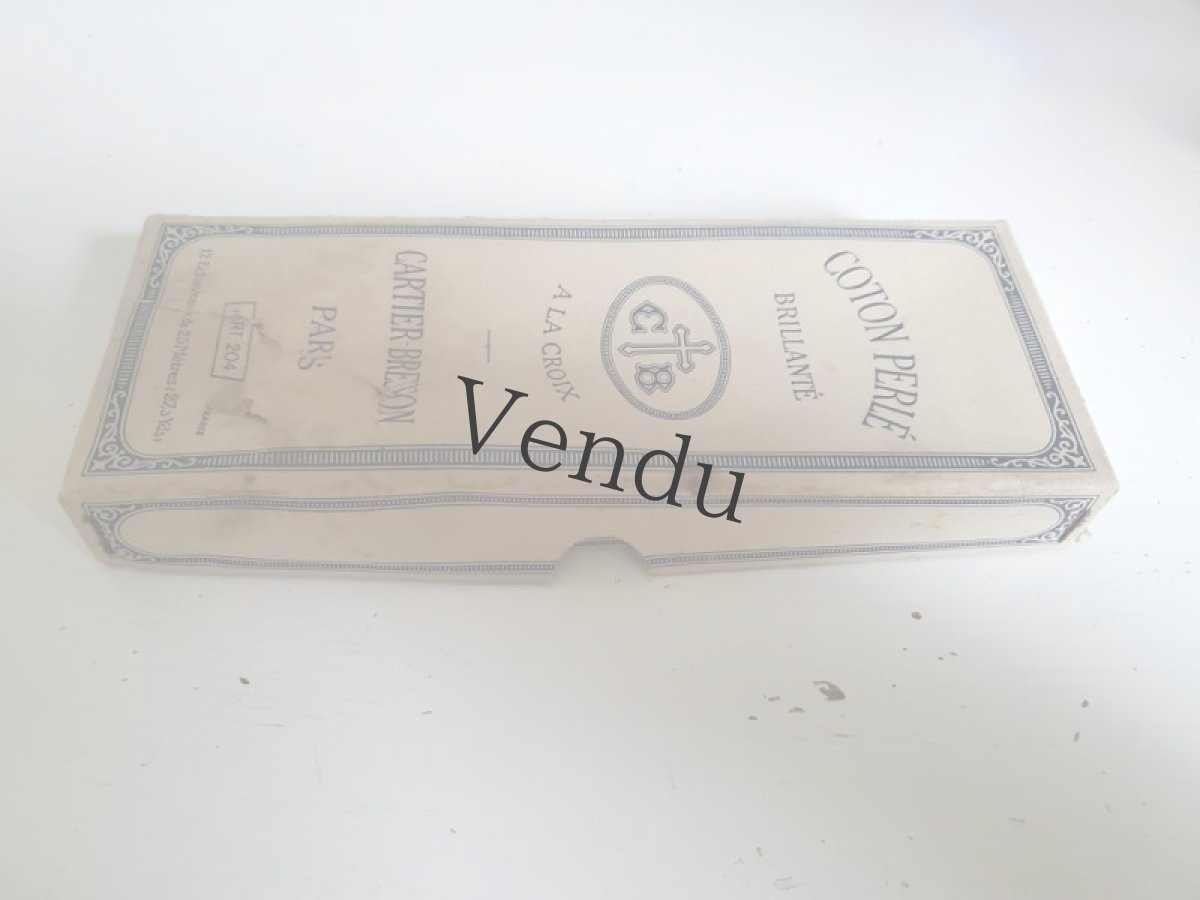 画像9: フランスアンティーク 箱入り刺繍糸×６束 レッド系  CARTIER-BRESSON (9)