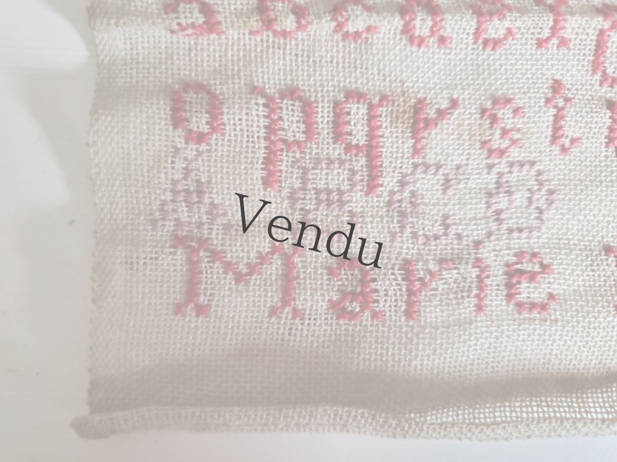 画像3: フランス 1933年 アルファべ クロスステッチサンプラー Marie Rochard (3)