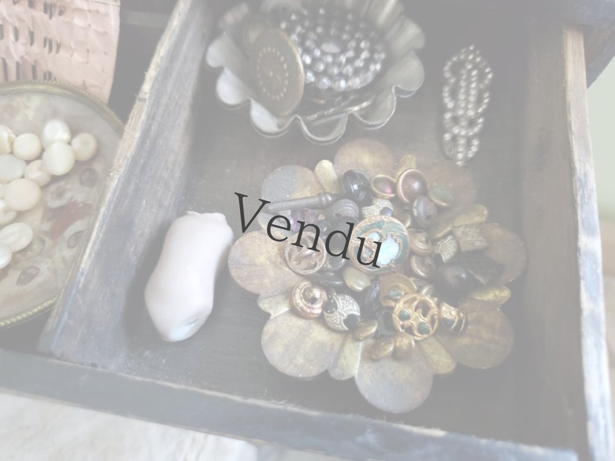 画像8: フランスアンティーク　型押しメタル極小ボタン 10mm (8)