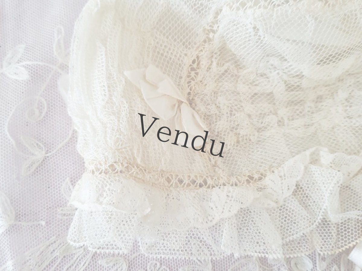 画像4: フランスアンティーク　チュールレースとサテンリボンのちいさなボネ (4)