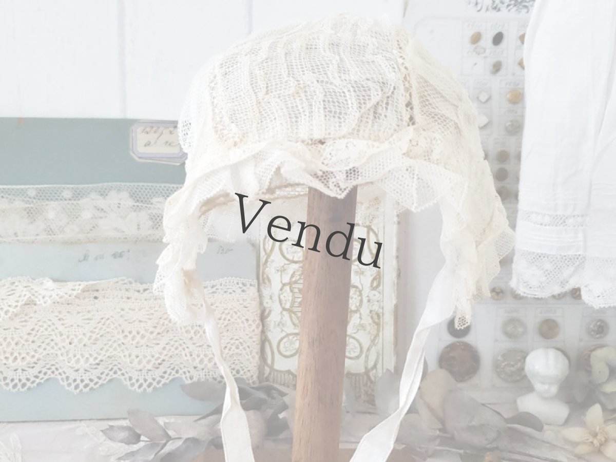 画像9: フランスアンティーク　チュールレースとサテンリボンのちいさなボネ (9)