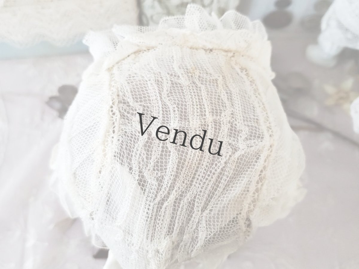 画像10: フランスアンティーク　チュールレースとサテンリボンのちいさなボネ (10)