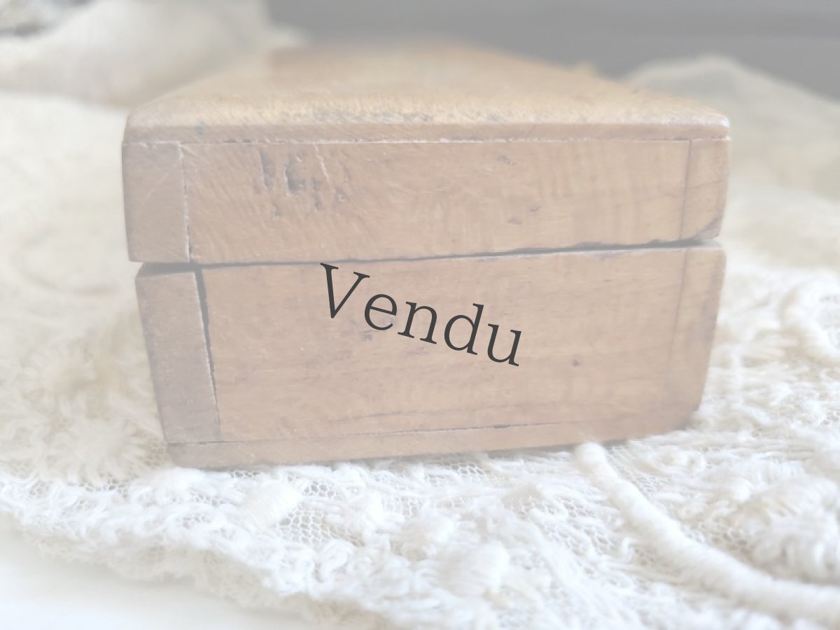 画像11: フランスアンティーク　スミレとミモザの木箱 (11)