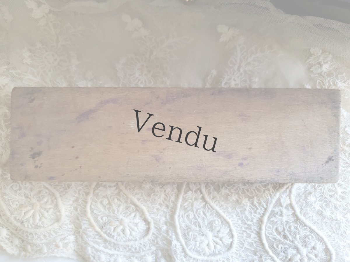 画像12: フランスアンティーク　スミレとミモザの木箱 (12)