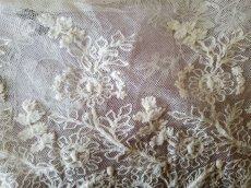 画像4: フランスアンティーク　幅広チュール刺繍スカラップレース 158cm／170cm (4)