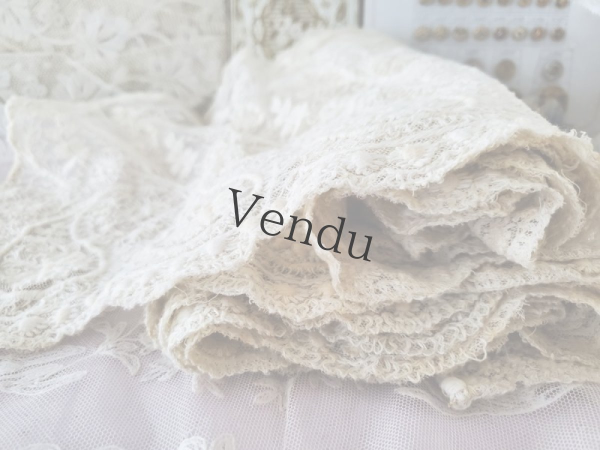 画像7: フランスアンティーク　幅広チュール刺繍スカラップレース 158cm／170cm (7)