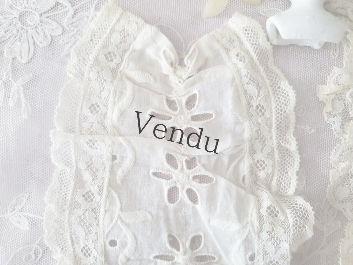 画像2: フランスアンティーク　カットワーク刺繍とレースのジャボ 2組 (2)