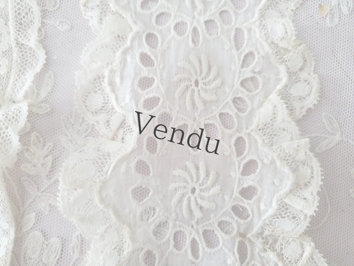 画像4: フランスアンティーク　カットワーク刺繍とレースのジャボ 2組 (4)