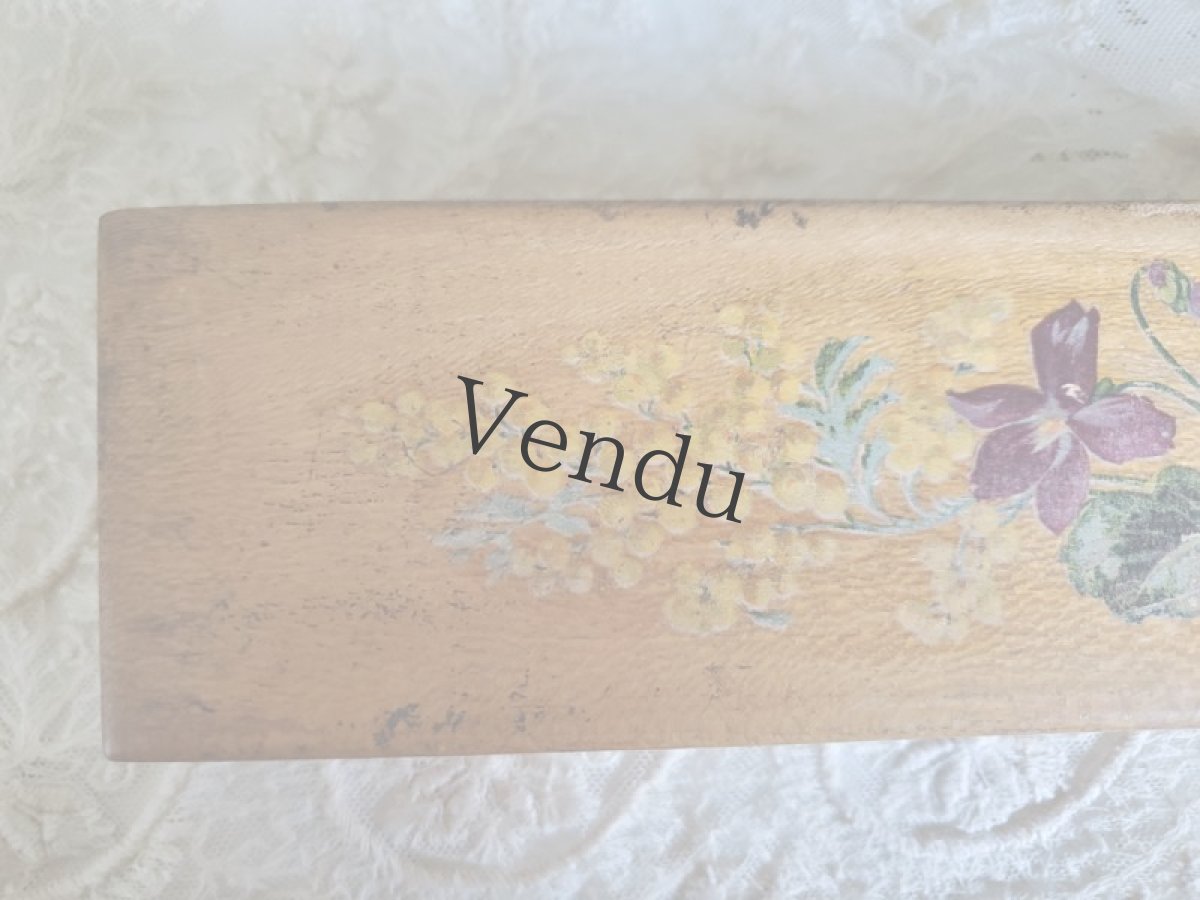 画像3: フランスアンティーク　スミレとミモザの木箱 (3)