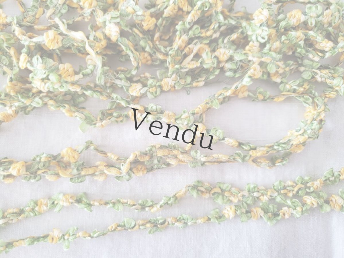 画像2: フランスヴィンテージ　ロココリボン　モスグリーン×イエロー 75cm〜 (2)