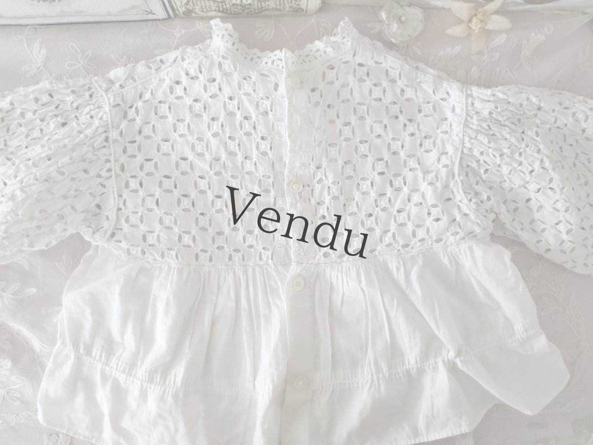 画像6: フランスヴィンテージ　べべのアイレット刺繍ブラウス (6)