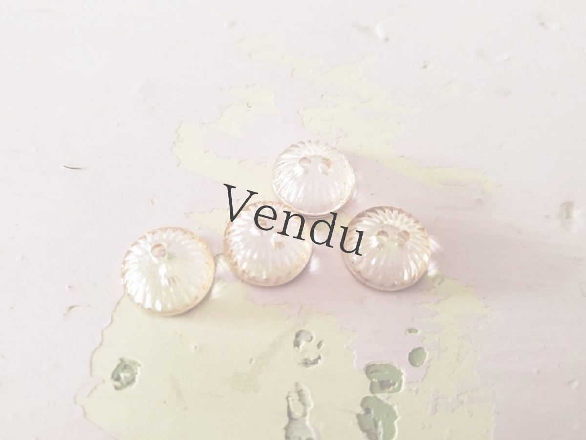 画像3: フランスアンティーク  ゴールドペイントガラスボタン 12mm 4こセット (3)