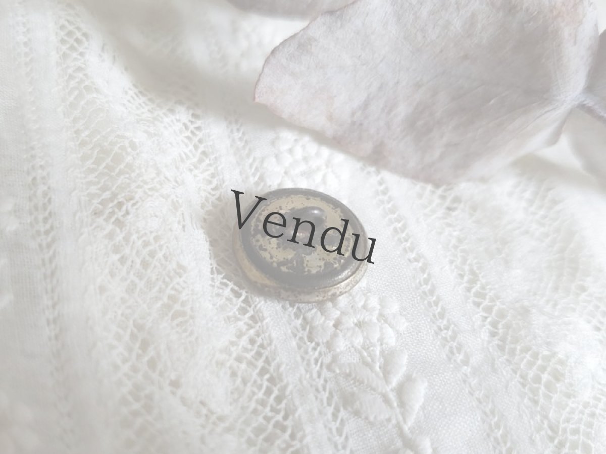 画像4: フランスアンティーク  黒蝶貝装飾ボタン 14mm (4)