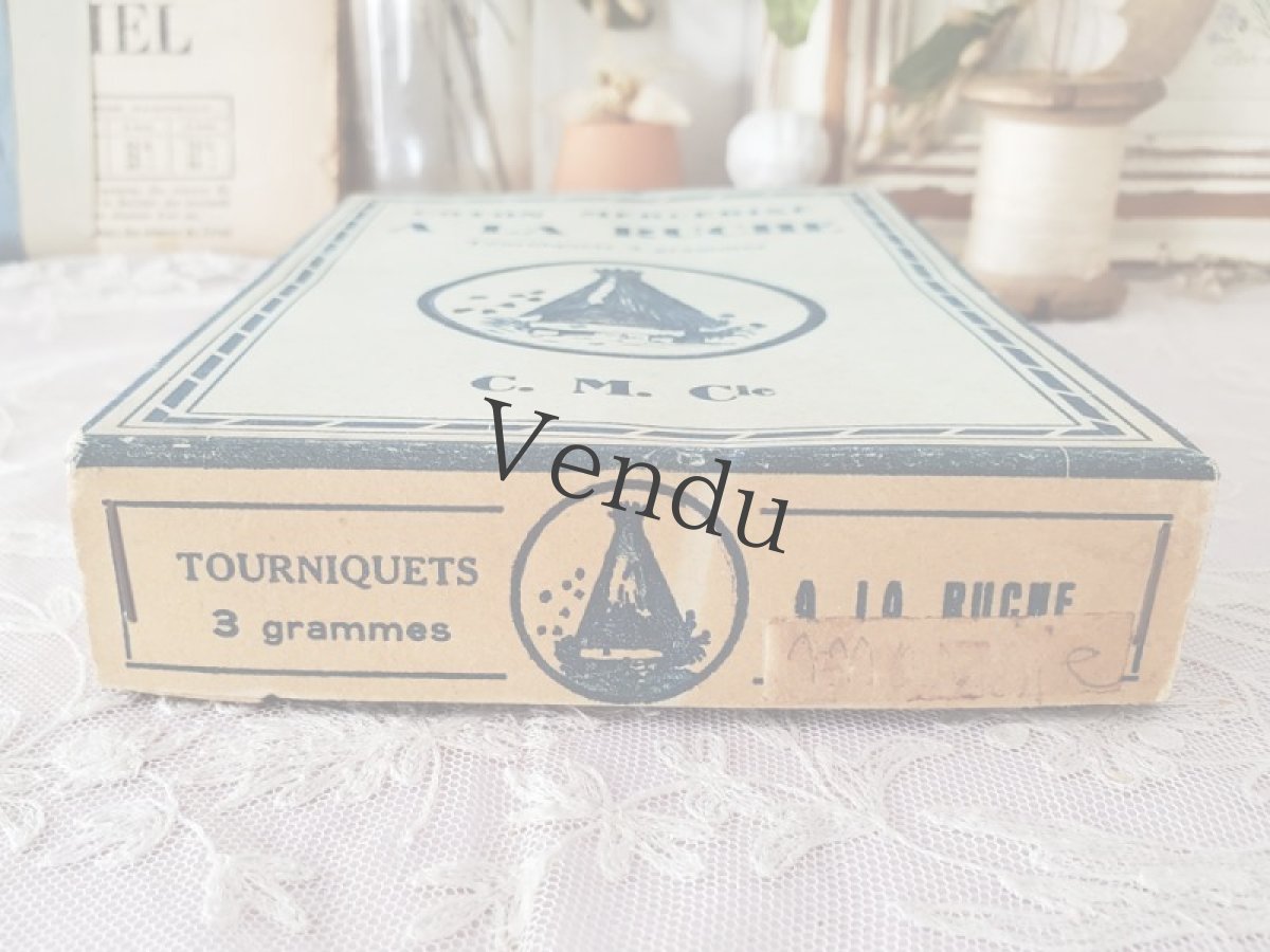 画像7: フランスアンティーク　未使用 立体糸巻き 箱セット A LA RUCHE C.M.Cie (7)