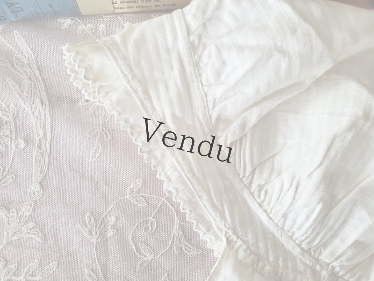 画像3: フランスアンティーク　イニシャル刺繍入りのボネ (3)