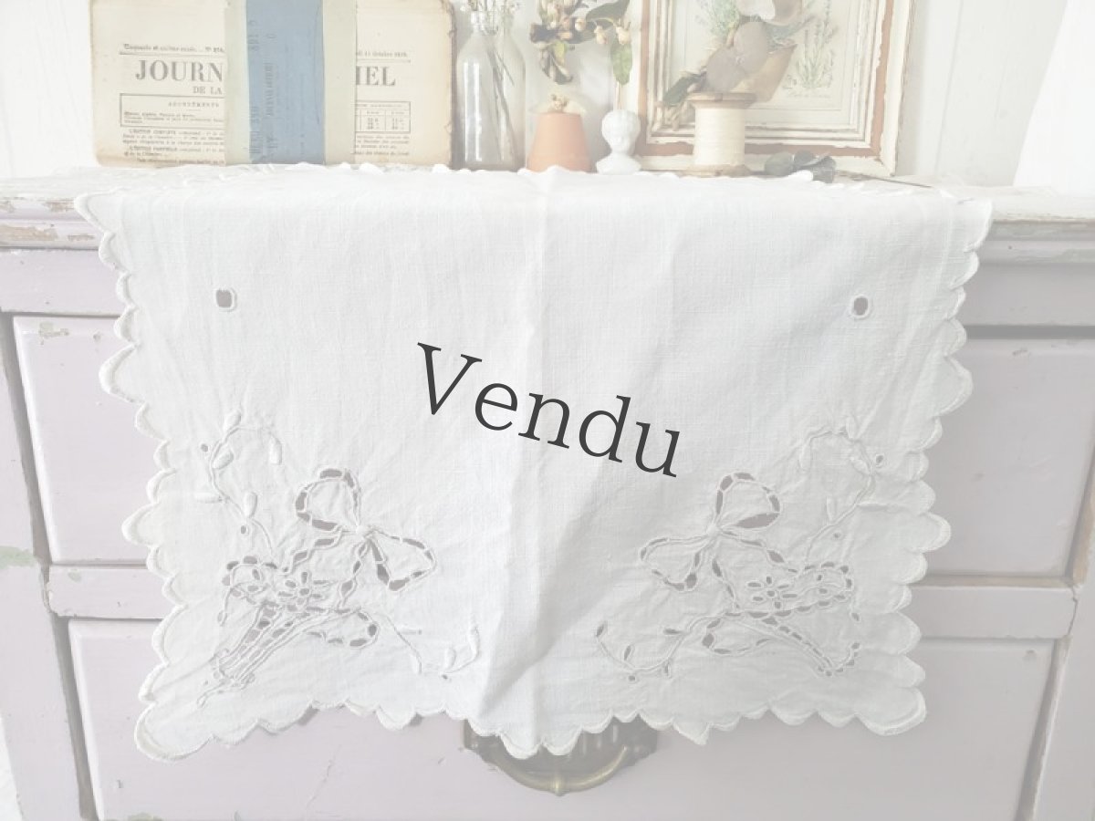 画像3: フランスアンティーク　カットワーク手刺繍のマット　リボンとパニエ (3)