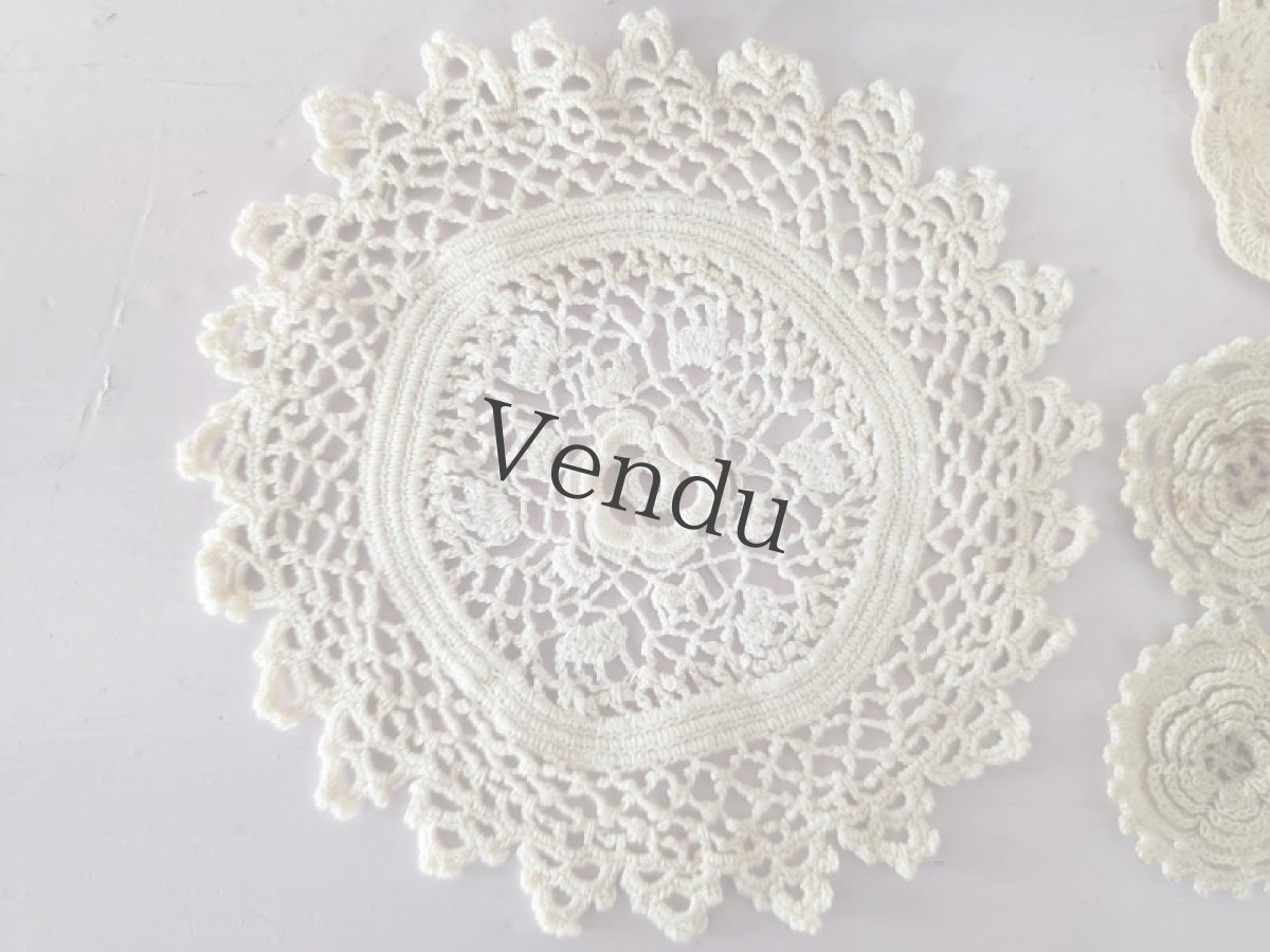 画像2: フランスアンティーク　アイリッシュクロッシェレースモチーフセット (2)