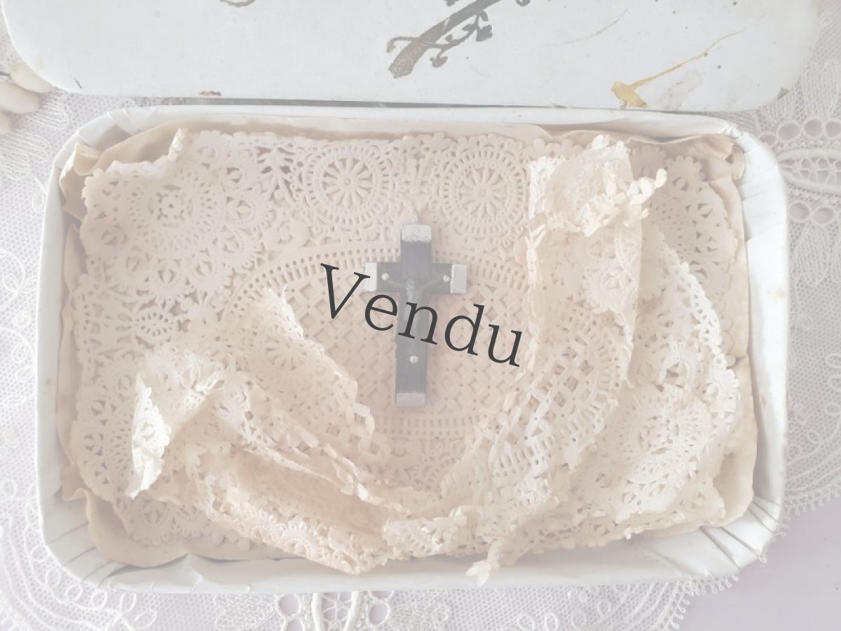 画像4: フランスアンティーク マリアージュ ドラジェボックス　十字架つき (4)