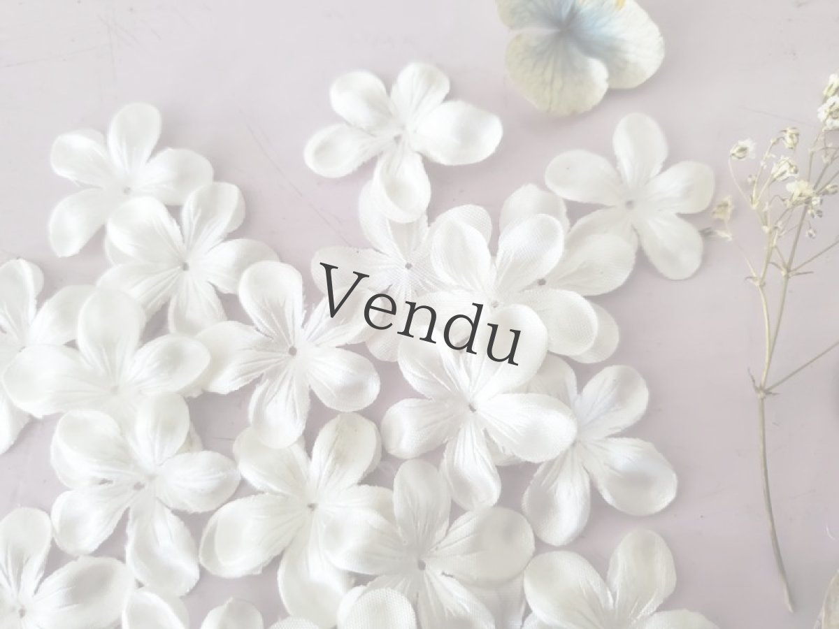 画像3: フランスヴィンテージ　白い布花パーツB 3.0cm 3g (3)