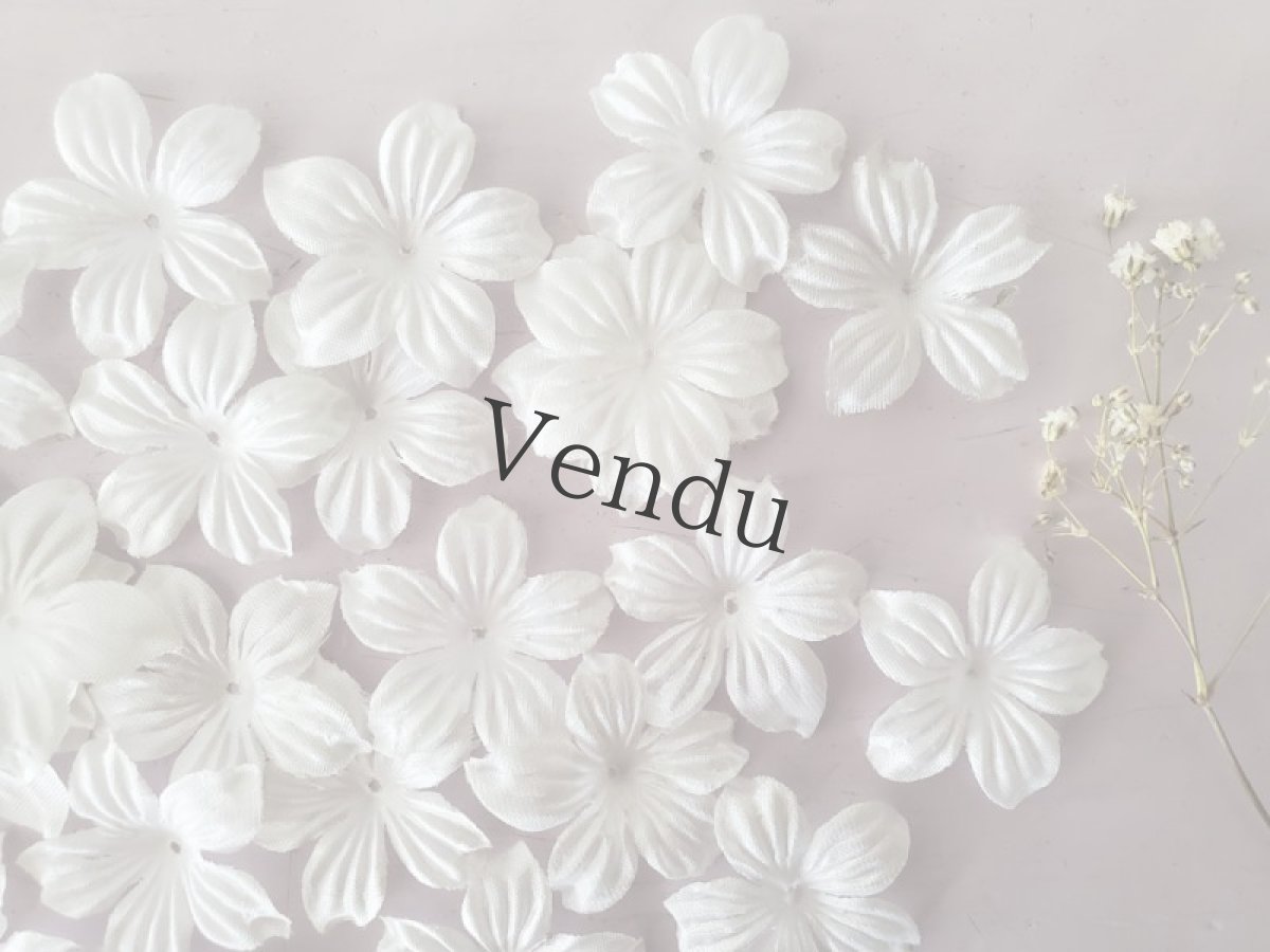 画像3: フランスヴィンテージ　白い布花パーツC 3.0cm 3g (3)