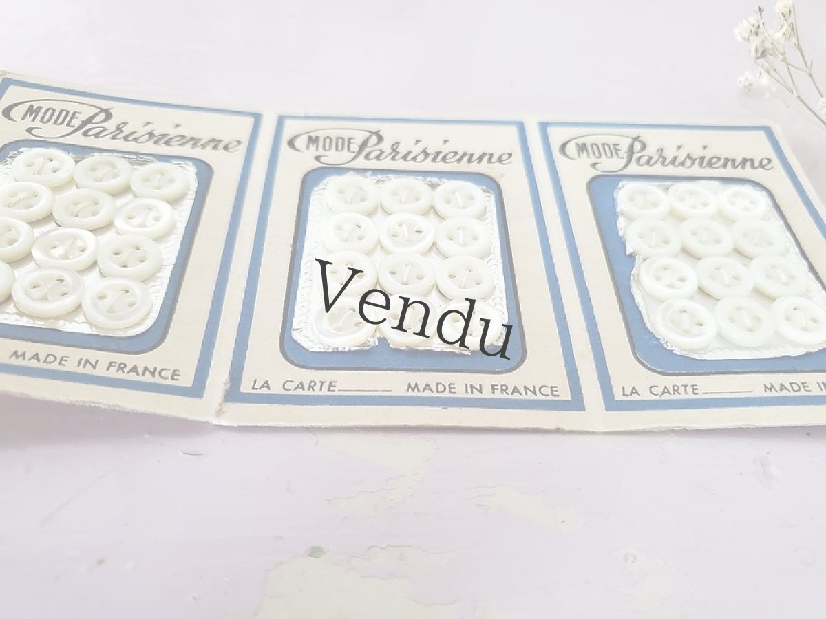 画像3: フランスアンティーク　貝ボタントリプルシート Mode Parisienne 9mm (3)