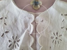 画像6: フランスアンティーク　カットワーク刺繍のつけ襟　ハンドメイド (6)