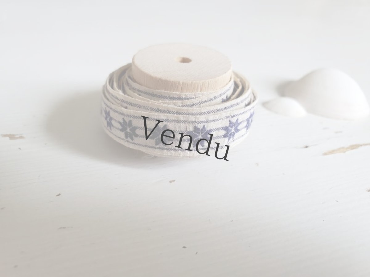 画像4: フランスヴィンテージ　お花の刺繍リボン 170cm (4)